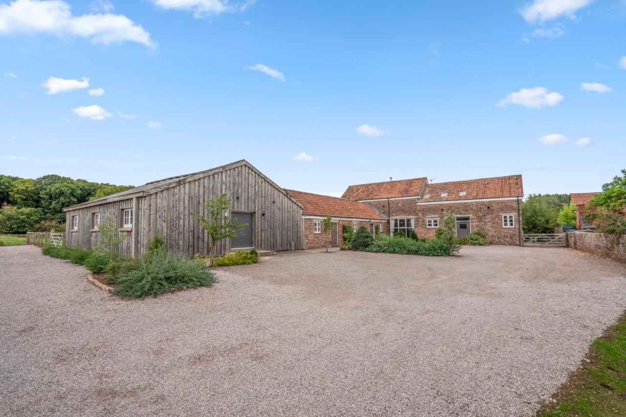 Lodge Barn 라드니 외부 사진